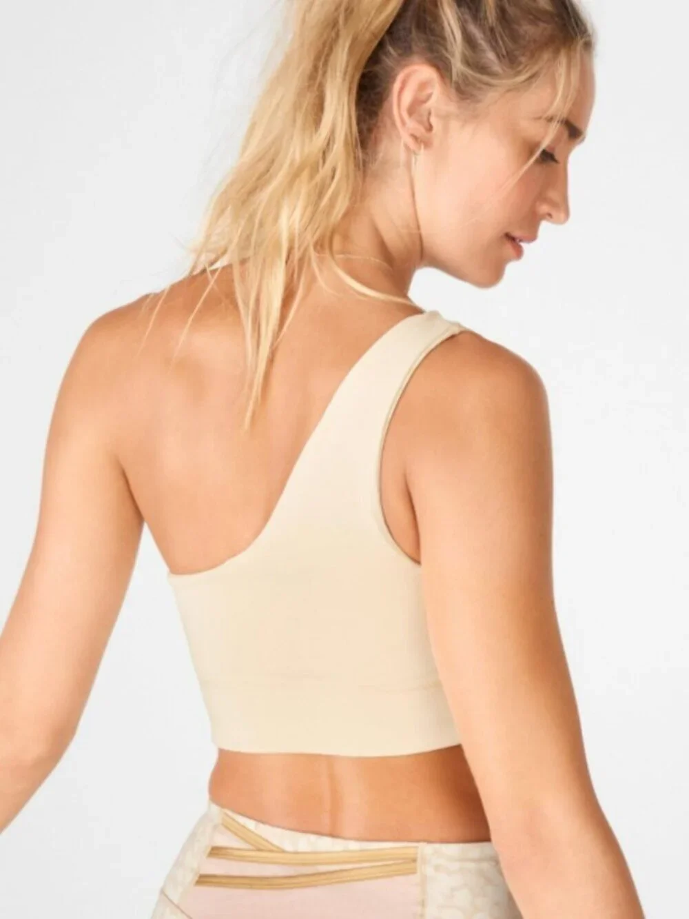 Fabletics Harlow Reversible Sports Bra in Chill/Cream Puff - Size Medium
